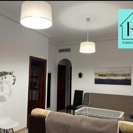 Appartamento Family Five Cordova Esterno foto